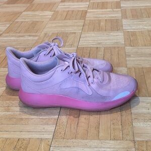 lululemon Strongfeel Training Shoe Tea Rose/Pale Raspberry/Orange Frappe, size 8